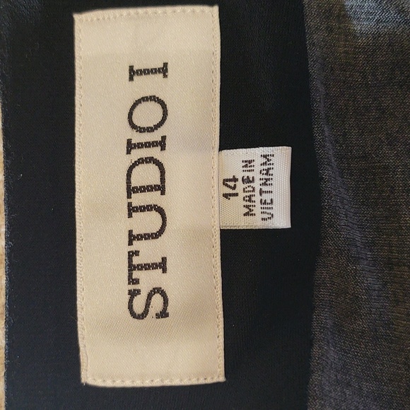 Studio I Women’s Sleeveless shift dress - Picture 7 of 9